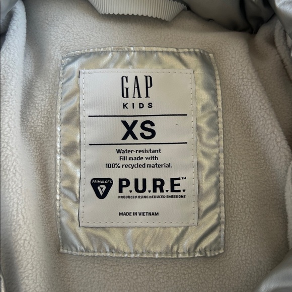 Gap Metallic silver Puffer cold control max coat XS 4-5 - Picture 3 of 5